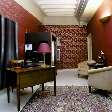 Palazzo Riario Bed and Breakfast Βιτέρμπο